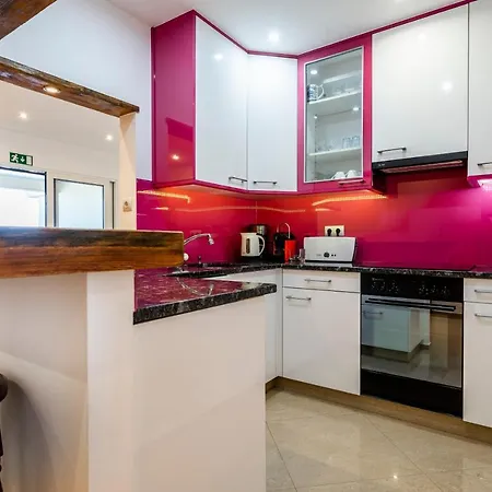 Dona Ana Beach With Amazing Sea Views شقة