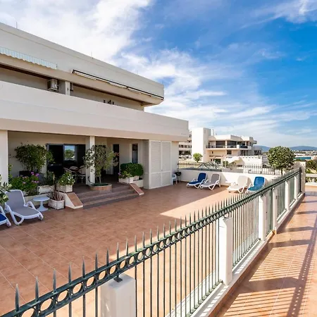 شقة Dona Ana Beach With Amazing Sea Views